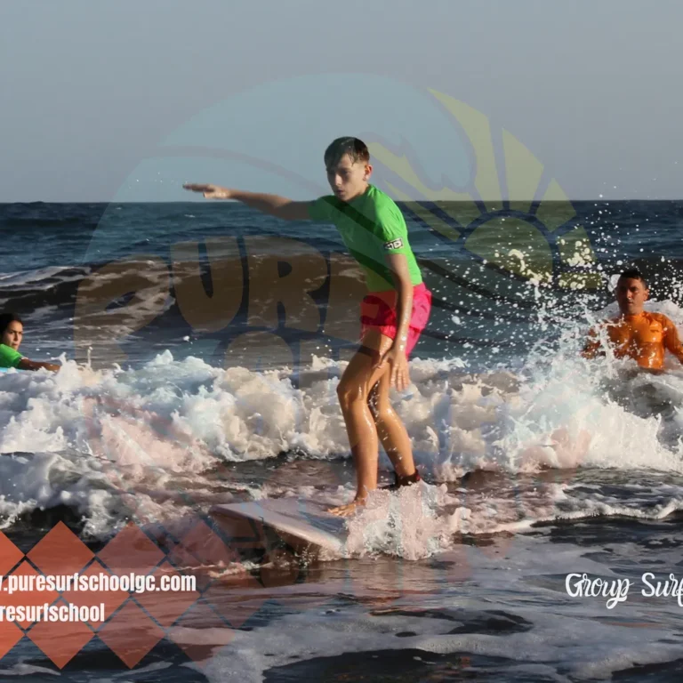 Family Lessons — Pure Surf School, playa de San Agustín